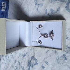 April birthstone jewelry set